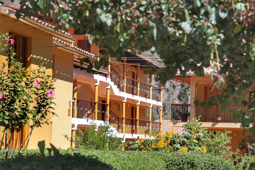 Tunupa Lodge Hotel Ollantaytambo Bagian luar foto