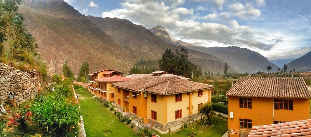 Tunupa Lodge Hotel Ollantaytambo Bagian luar foto
