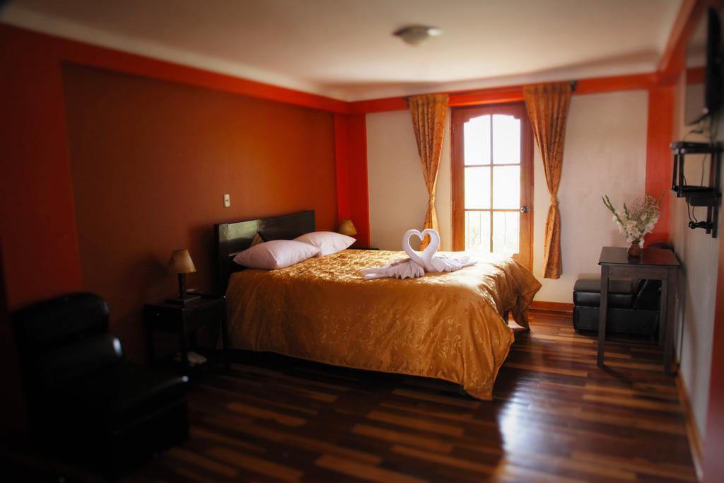 Tunupa Lodge Hotel Ollantaytambo Bagian luar foto